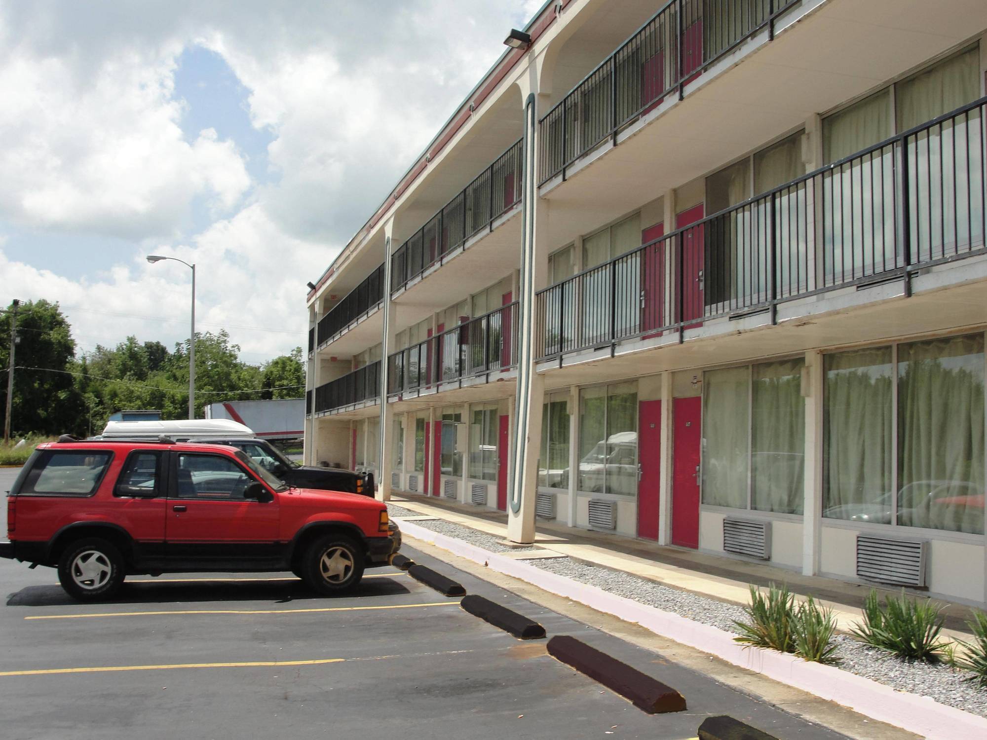 Royal Extended Stay Alcoa Esterno foto